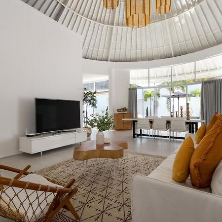 Villa Weiss Berawa Canggu Buitenkant foto