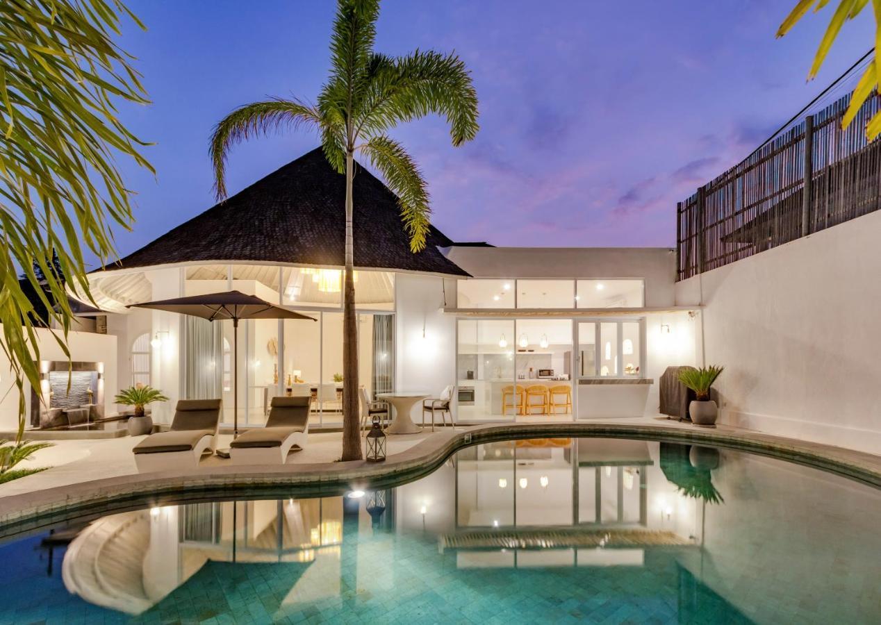 Villa Weiss Berawa Canggu Buitenkant foto