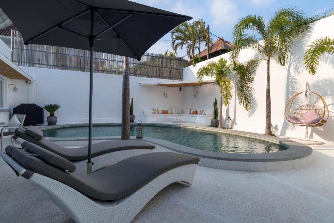 Villa Weiss Berawa Canggu Buitenkant foto