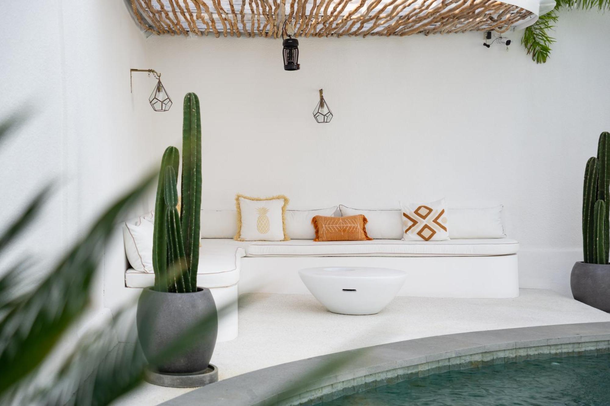 Villa Weiss Berawa Canggu Buitenkant foto